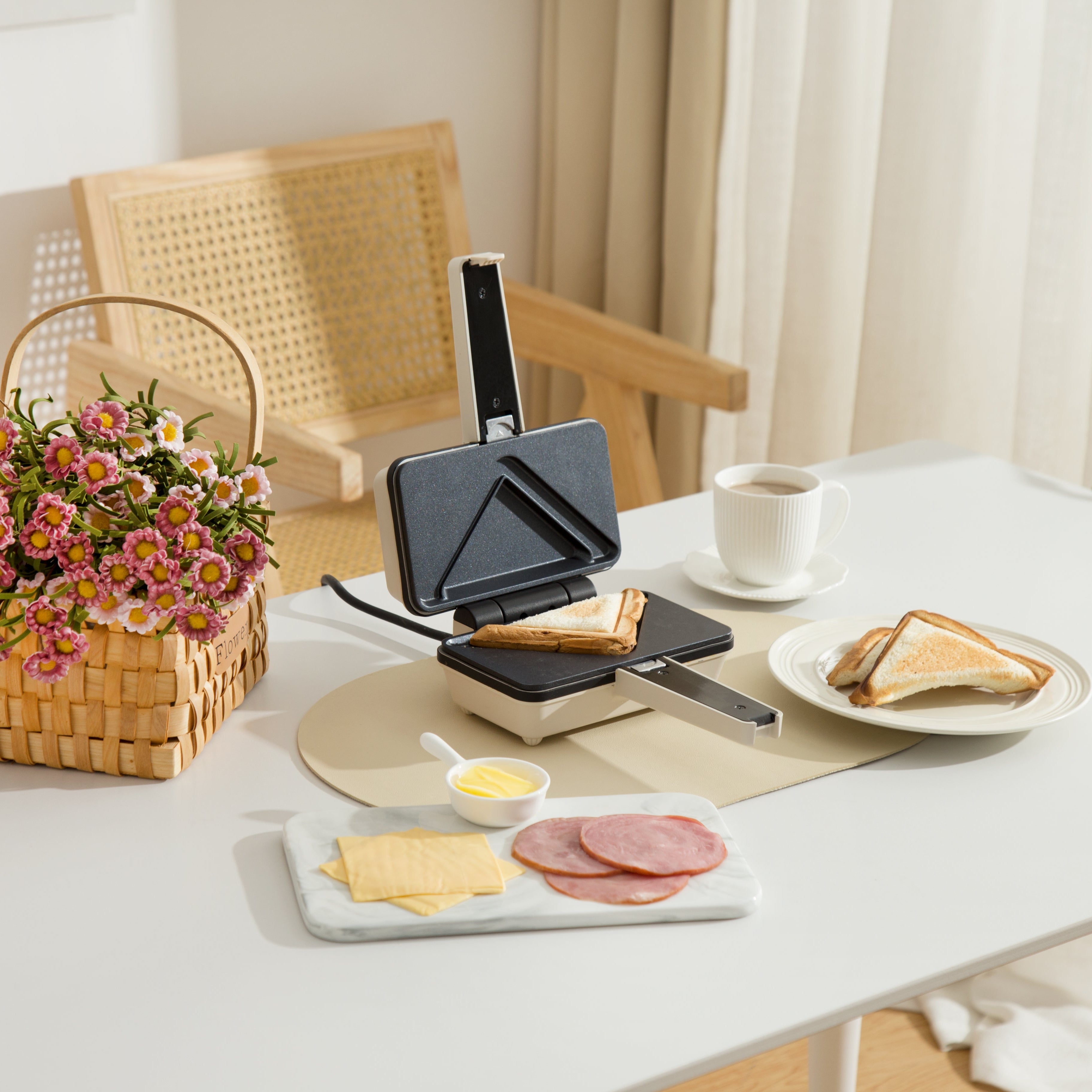 Vitantonio Egg Waffle Sandwich Maker|VEH-10A