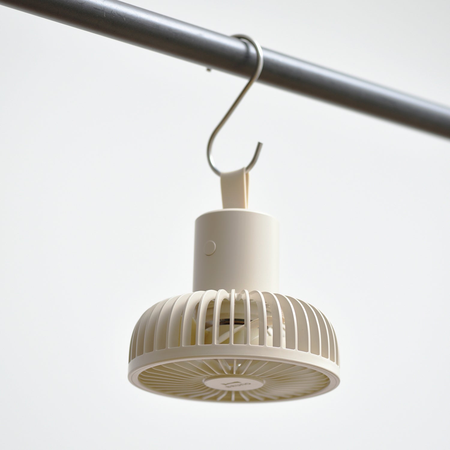 BRUNO Portable Tripod Fan - Ivory