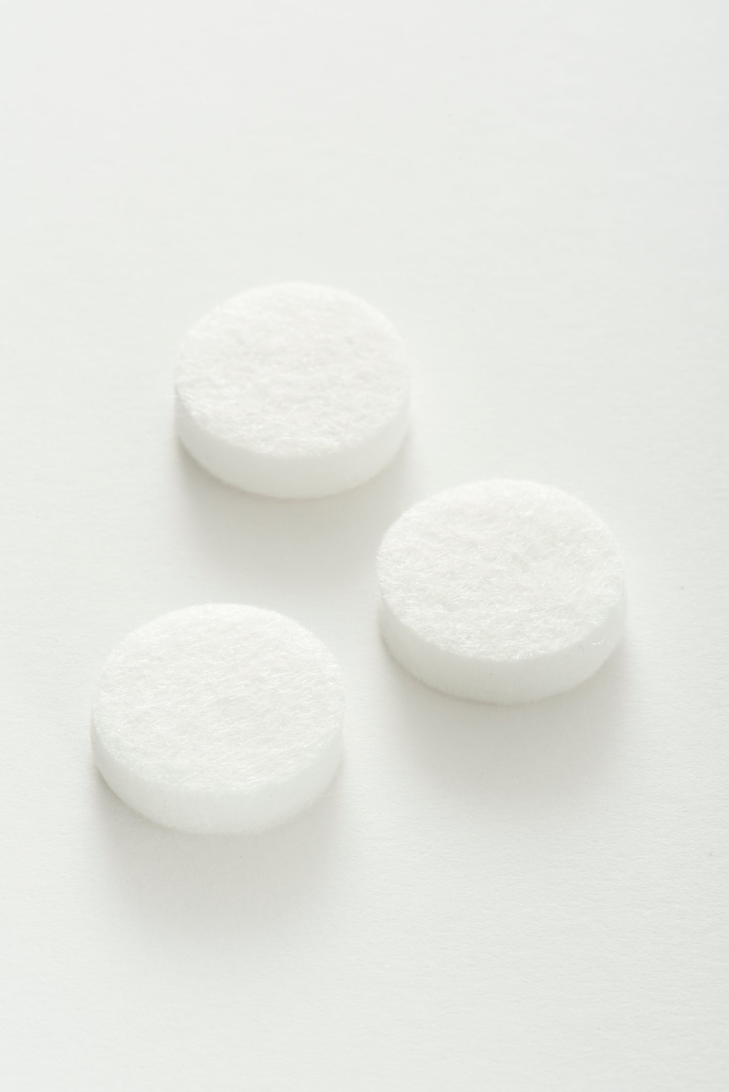 BRUNO Personal Aroma Diffuser- Warm Gray