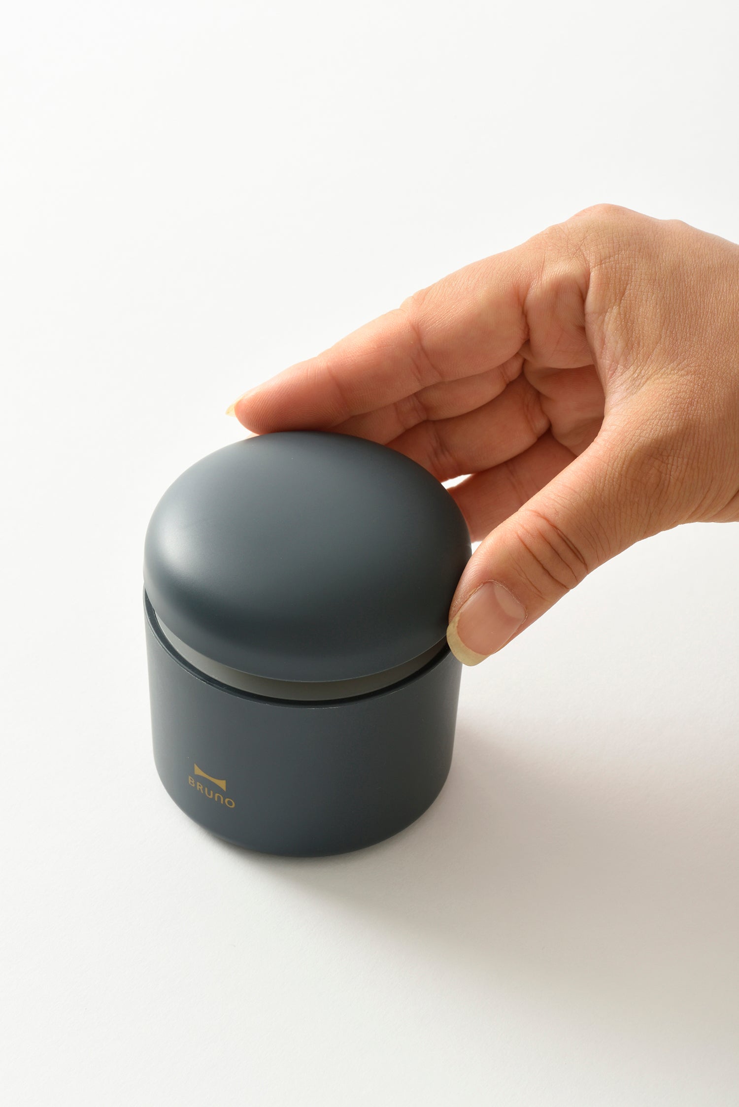 BRUNO Personal Aroma Diffuser- Warm Gray