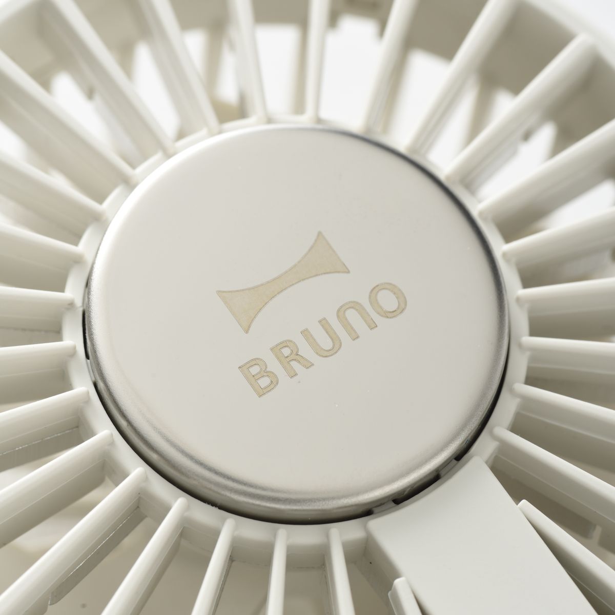 BRUNO Cooling Plate Fan | BDE070