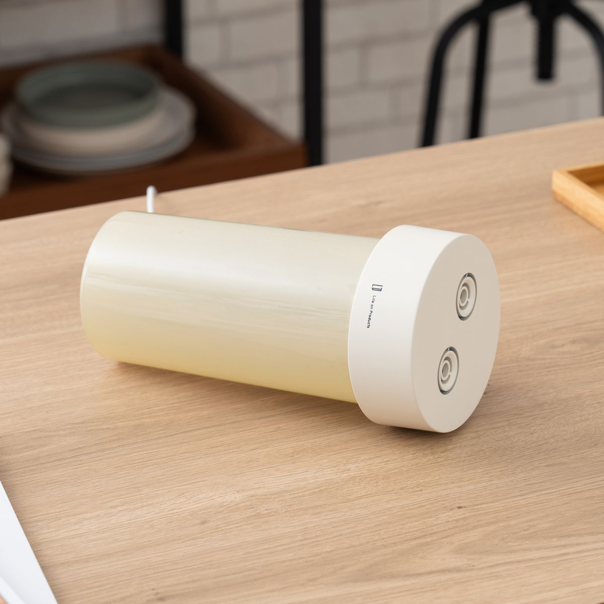 Life on Products USB Twin Jet Humidifier 800ml | LCAHF011