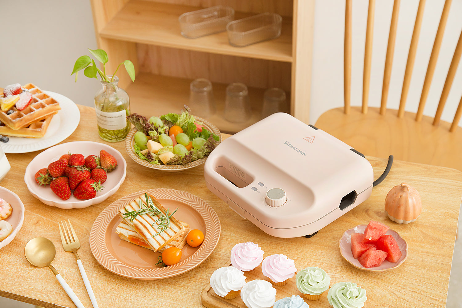 Vitantonio Waffle & Hot Sand Maker - Pink