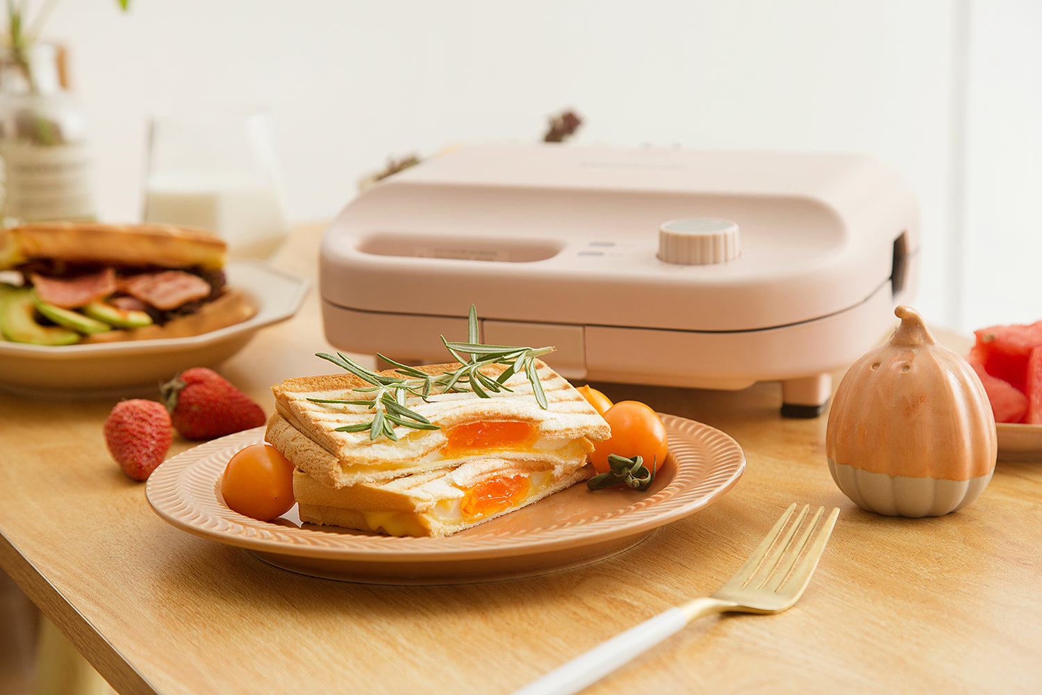 Vitantonio Waffle & Hot Sand Maker - Pink