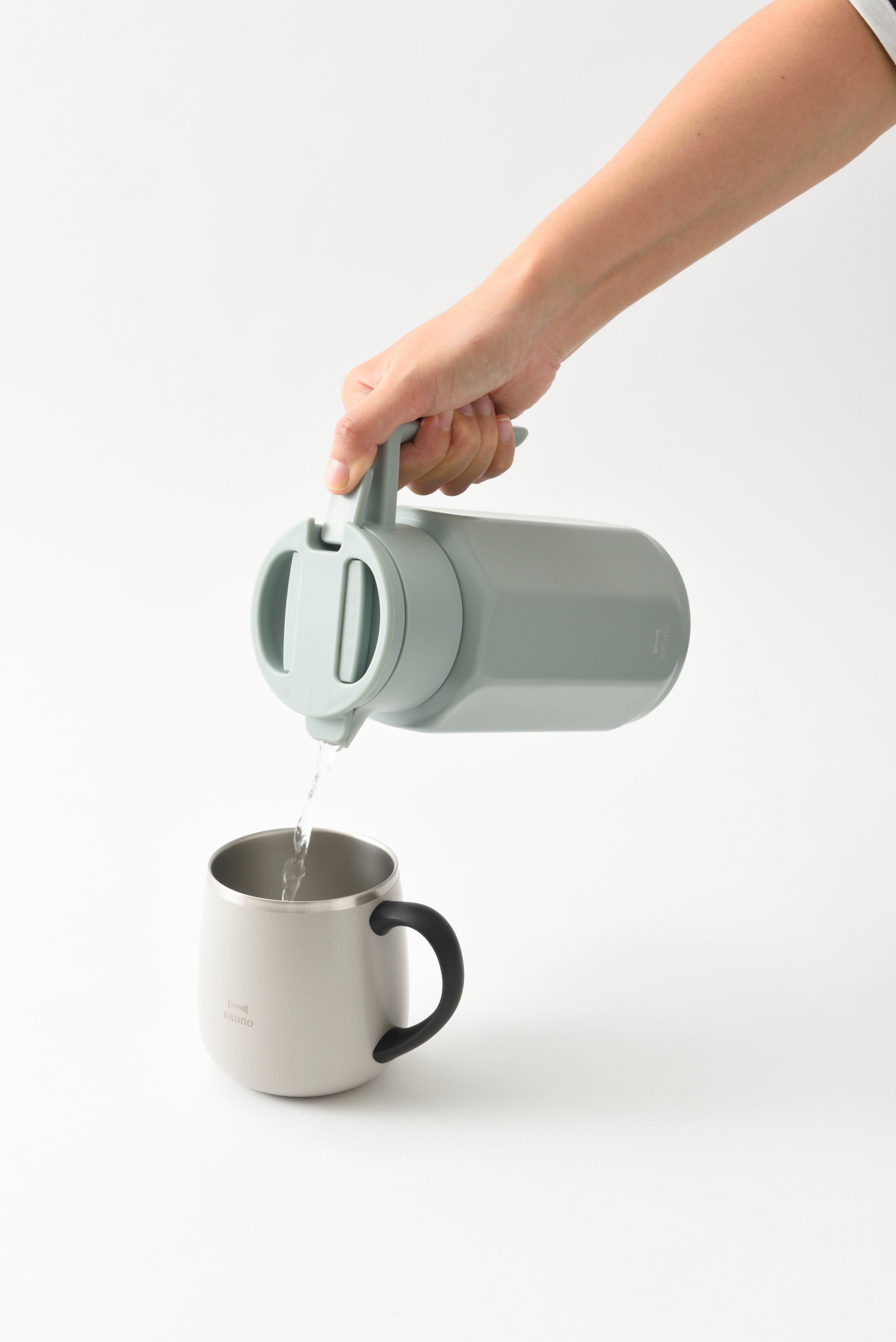 BRUNO Table Pot - Ivory