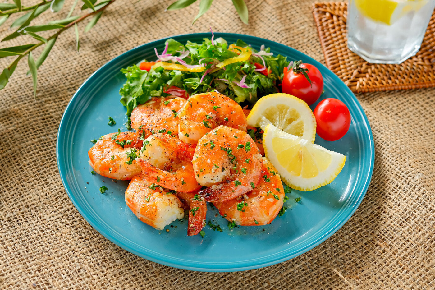 Garlic shrimp made in the BRUNO Compact Glass Air Fryer