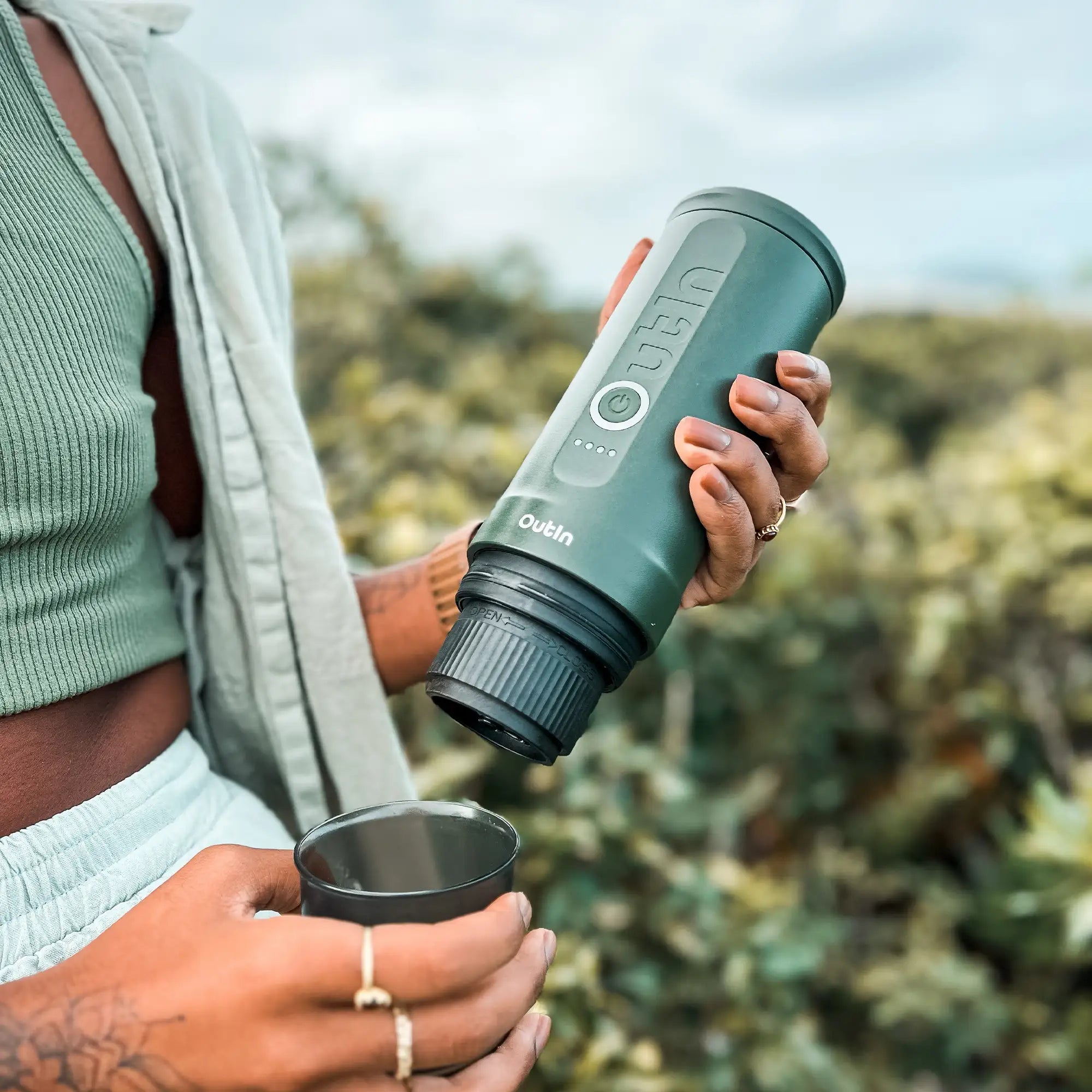 Outin Nano Portable Espresso Machine + Protective Case (Blue) (Preorder: Late November)