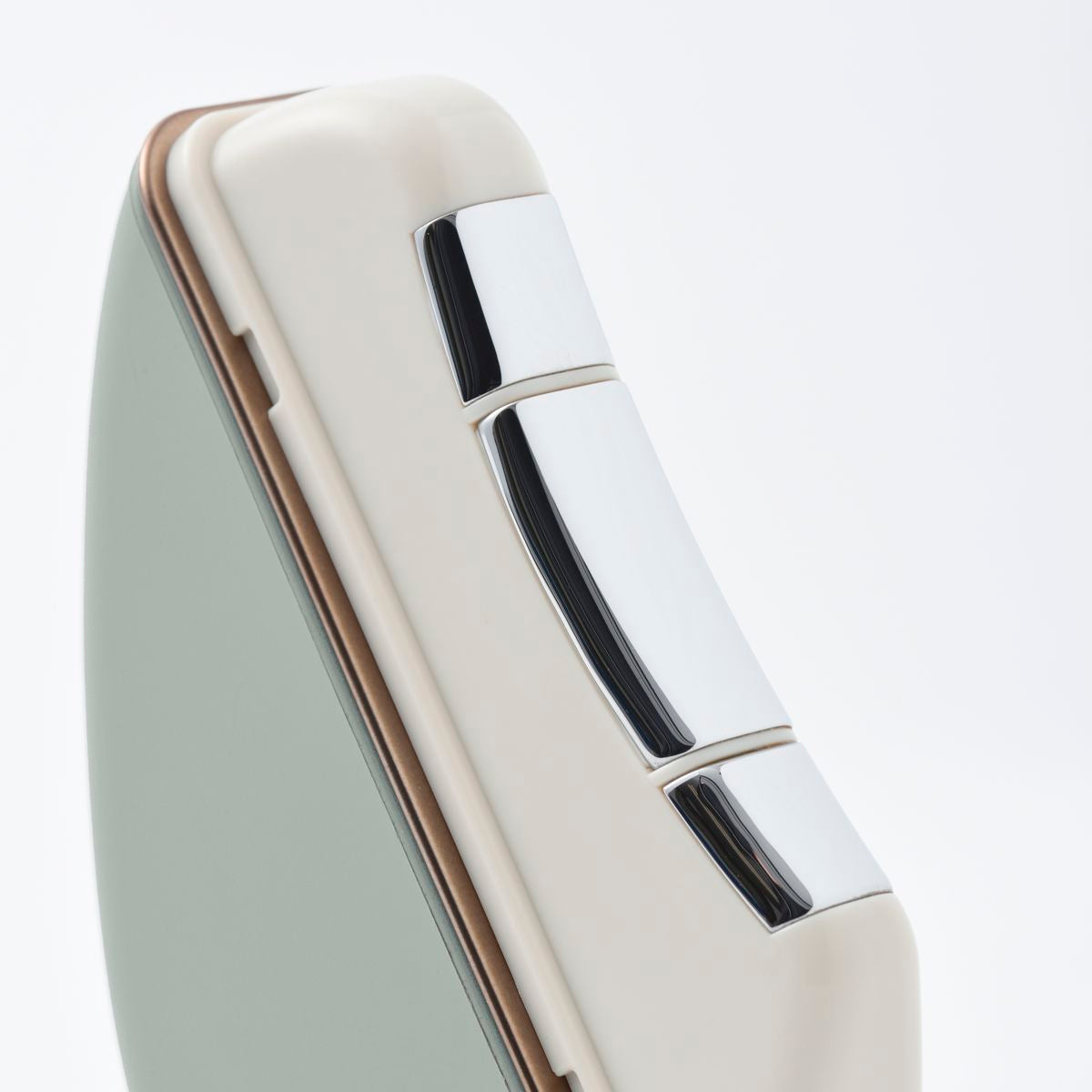 BRUNO Warm and Cool EMS Facial Lift | BOE145