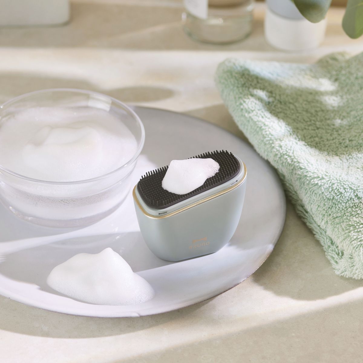 BRUNO Ion Facial Cleansing Brush | BOE149