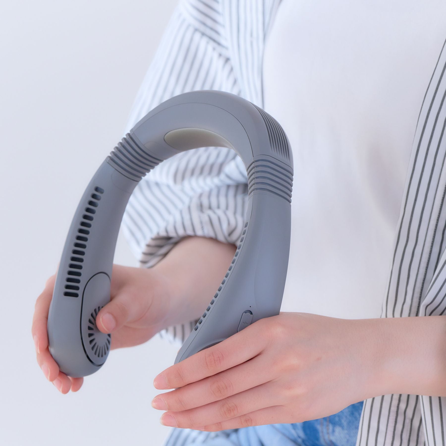 ELAiCE iFan CollarIce2 Neck Cooling Fan | IF-COIC26