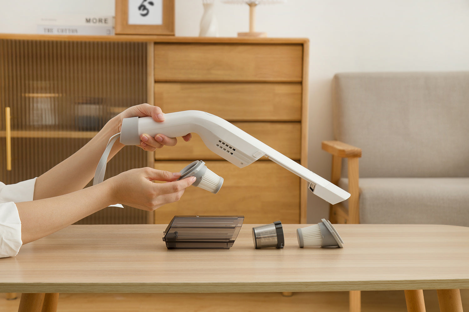 BRUNO Handy USB 2-in-1 Vacuum Cleaner - Pearl White