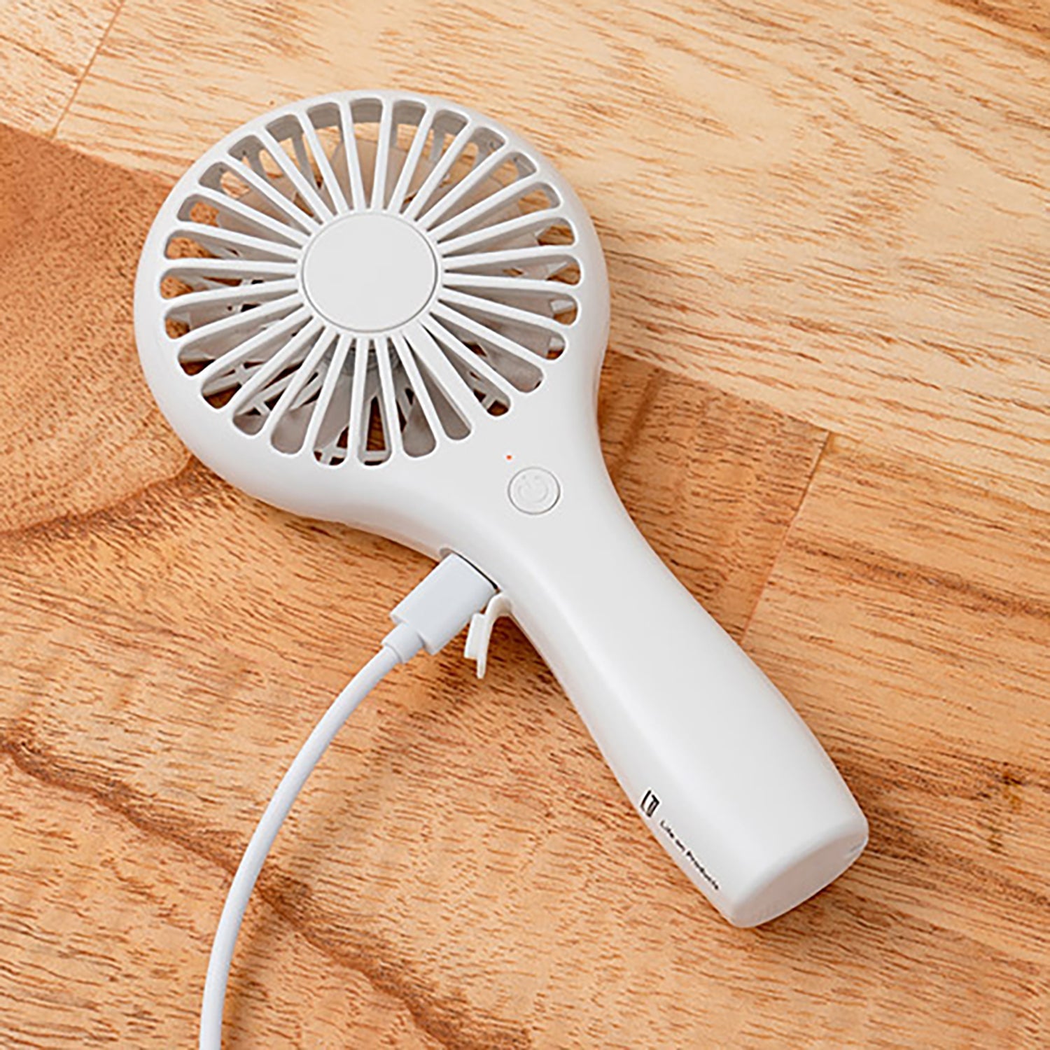 Life on Products Lightweight Slim Handy Fan | LO-LCAF015