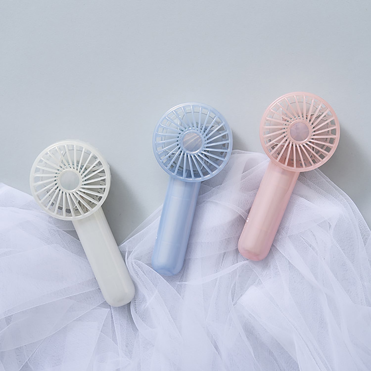 Life on Products Pearl Shell Fan | LO-LCAF017