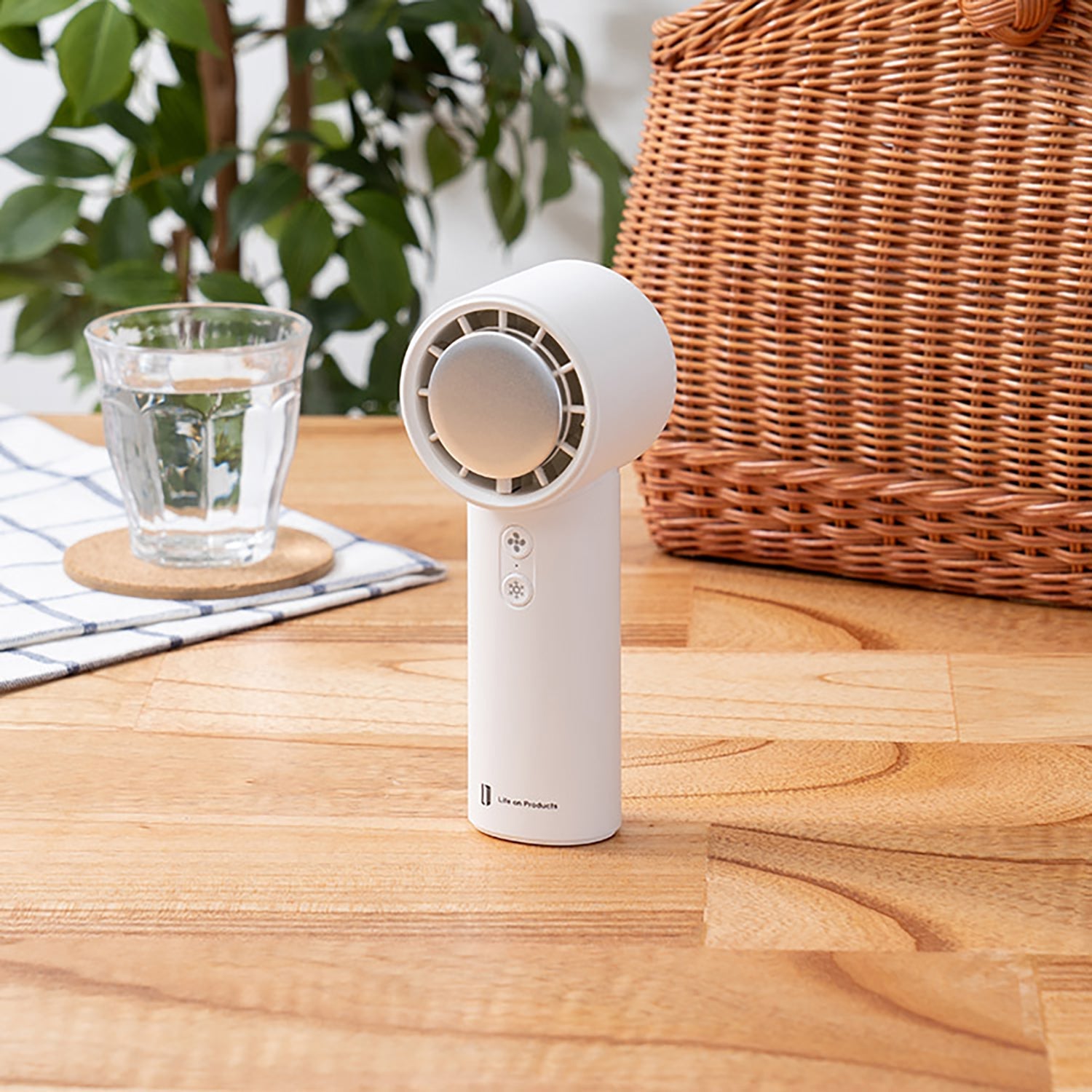 Life on Products Turbine Fan with Cooling Plate  | LO-LCAF022-LW