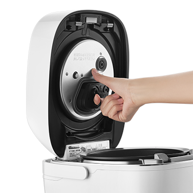 Removing the inner lid of the Toshiba RC-DX Series rice cooker for cleaning