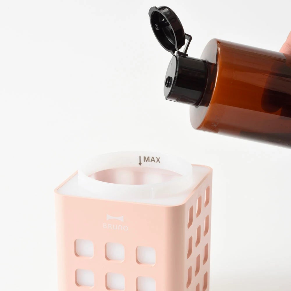 BRUNO USB Humidifier Cube Mist - Pink